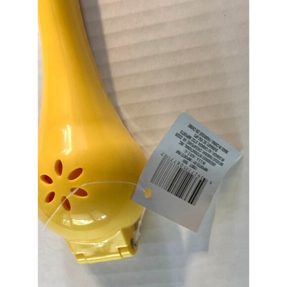 New Cooking Concepts lemon Squeezer Hard Plastic - Picture 2 of 3